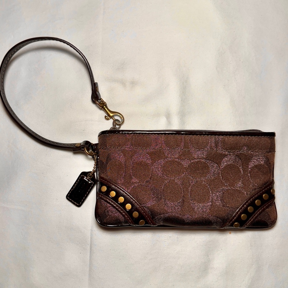 Preloved COACH brown wristlet cosmetic bag with Dust Cover - Picture 3 of 6